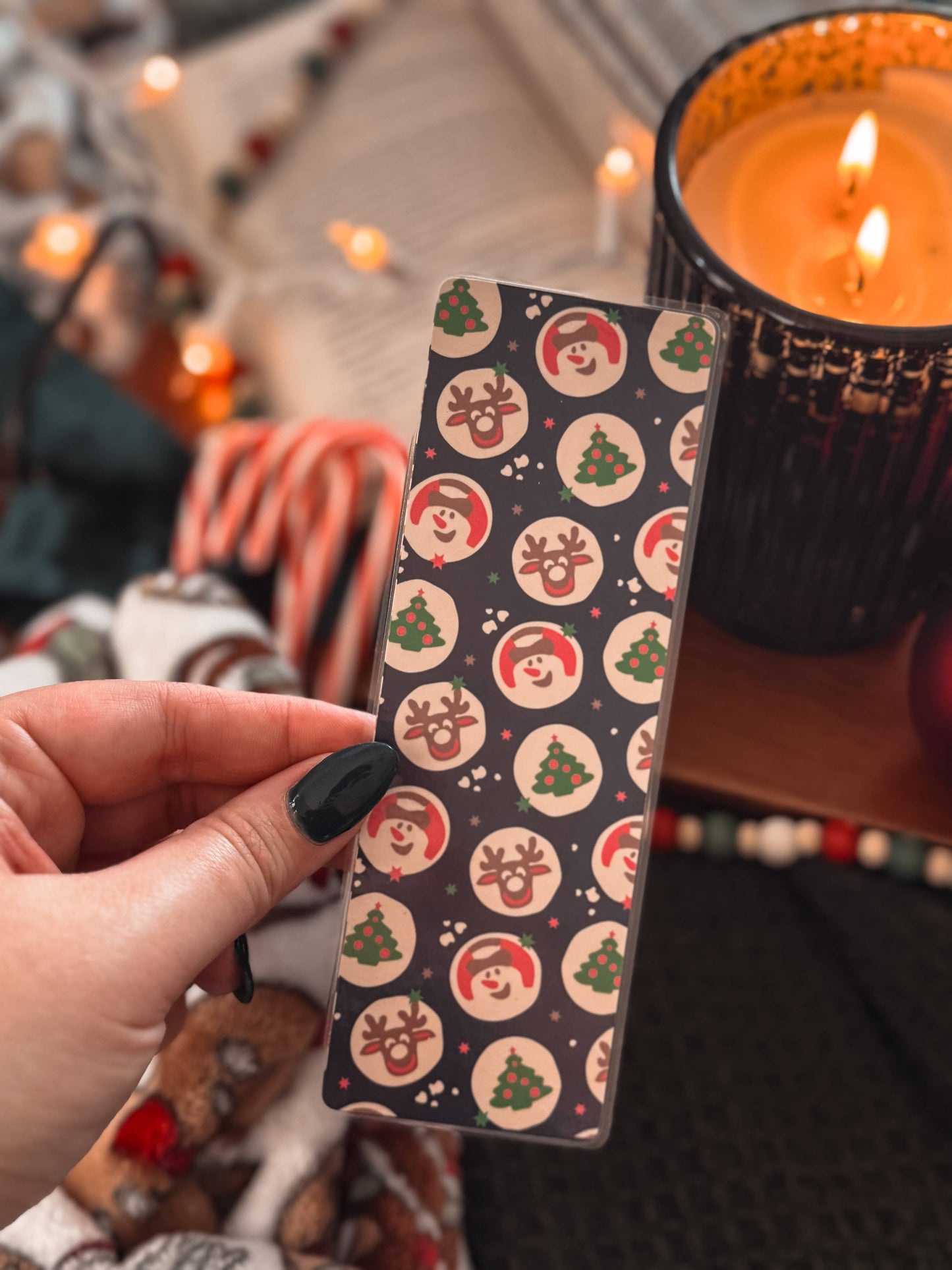 Christmas Cookie Bookmark: Tassel